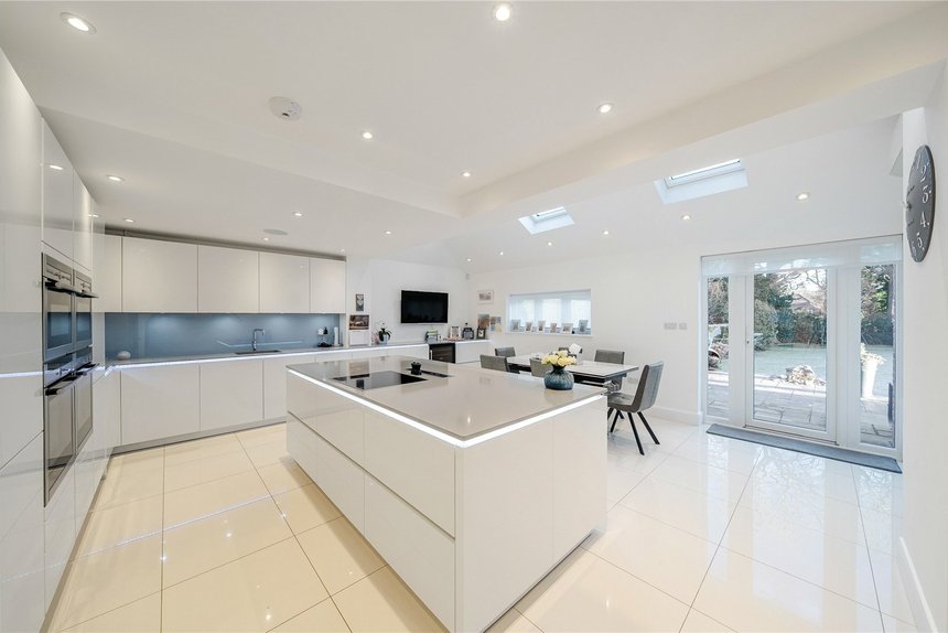 for sale bedford road london 30143 - Gibbs Gillespie