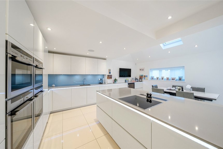 for sale bedford road london 30143 - Gibbs Gillespie