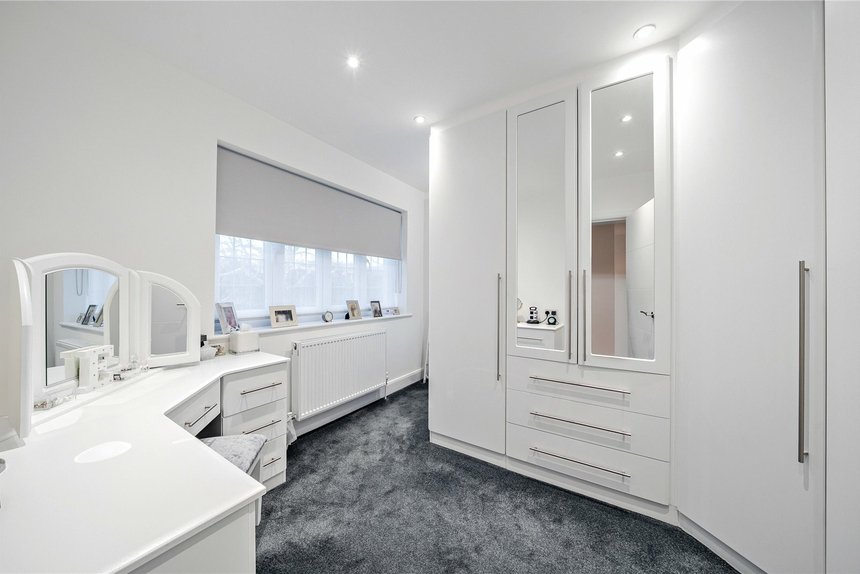 for sale bedford road london 30143 - Gibbs Gillespie