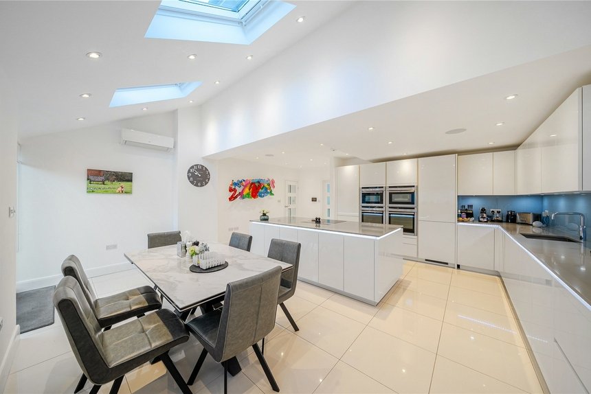 for sale bedford road london 30143 - Gibbs Gillespie