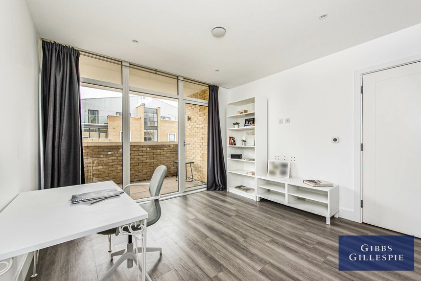 let agreed flat 28 london 30154 - Gibbs Gillespie