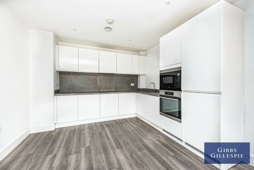 let agreed flat 28 london 30154 - Gibbs Gillespie