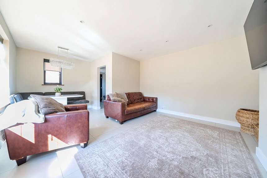 for sale penzance close london 30233 - Gibbs Gillespie