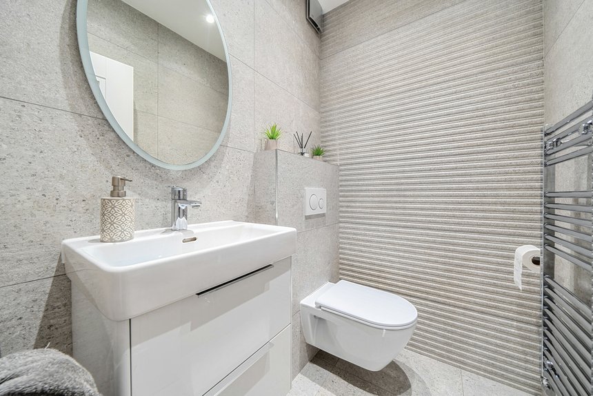 sold brixham crescent london 30277 - Gibbs Gillespie