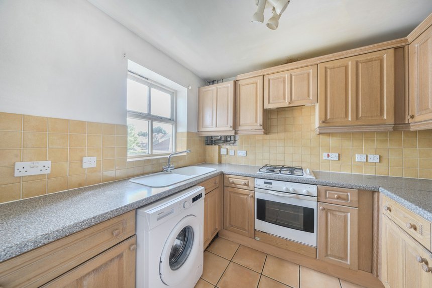 for sale byewaters london 30332 - Gibbs Gillespie