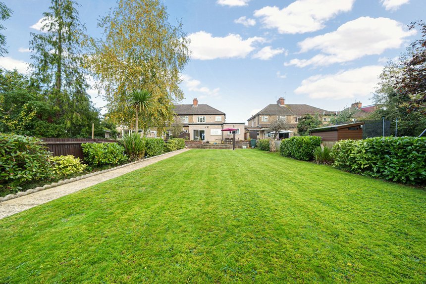 under offer cornwall road london 30438 - Gibbs Gillespie