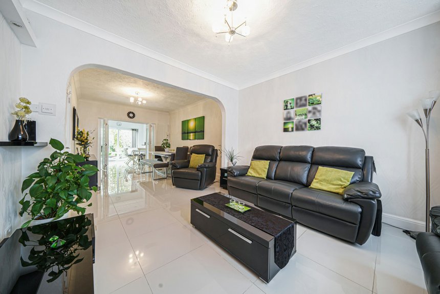 under offer cornwall road london 30438 - Gibbs Gillespie