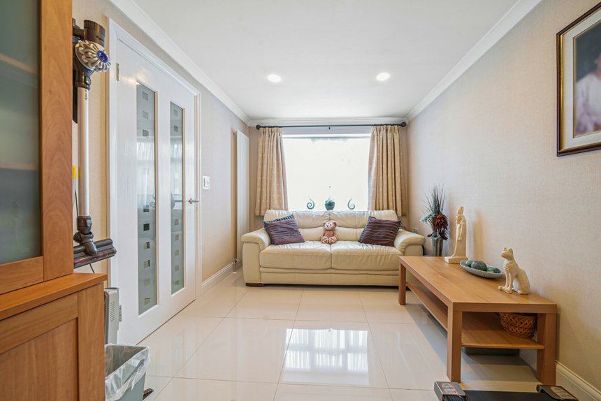 under offer cornwall road london 30438 - Gibbs Gillespie