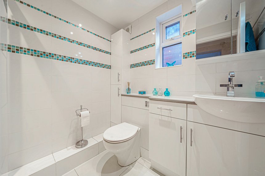 under offer cornwall road london 30438 - Gibbs Gillespie