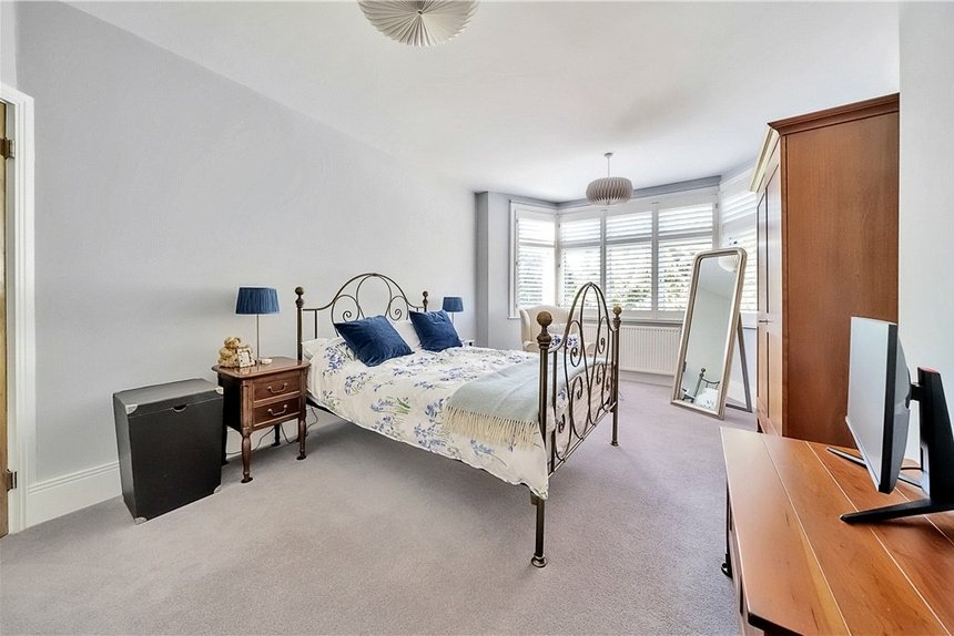 4 bedroom House for sale in Kent Gardens, Ealing, W13 Gibbs Gillespie