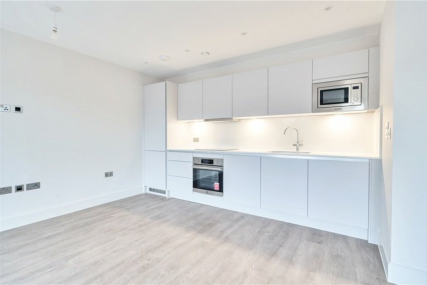 under offer wentworth court london 30555 - Gibbs Gillespie