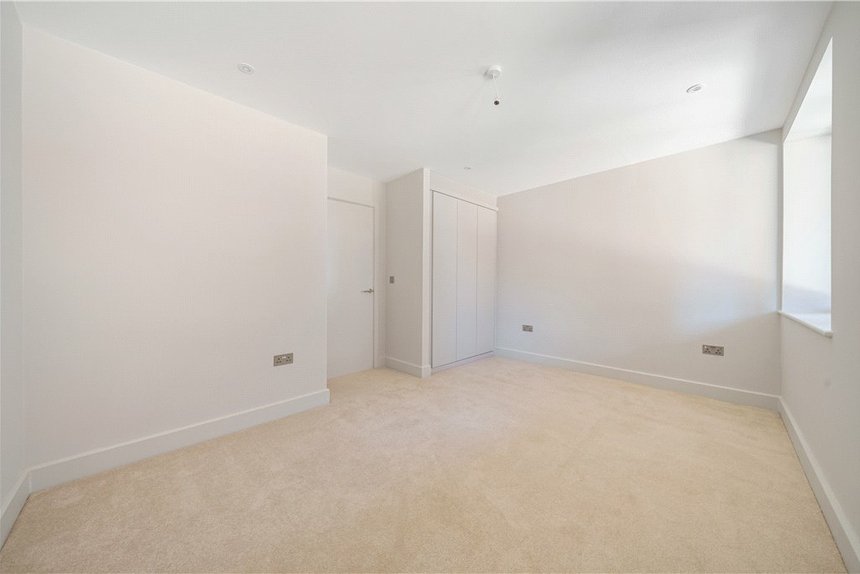 for sale wentworth court london 30569 - Gibbs Gillespie