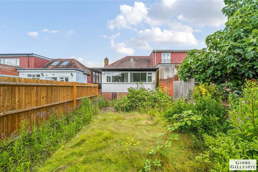 for sale ferring close london 30780 - Gibbs Gillespie