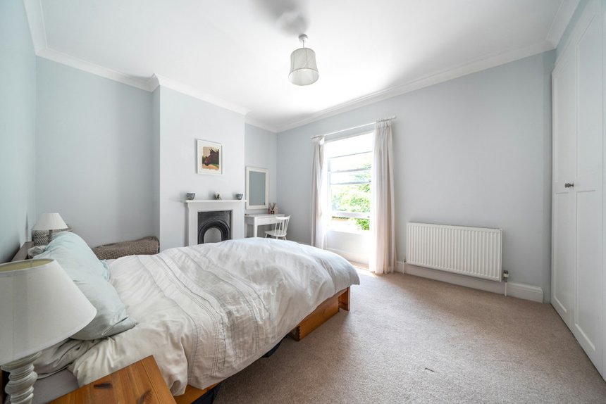 under offer talbot road london 30837 - Gibbs Gillespie