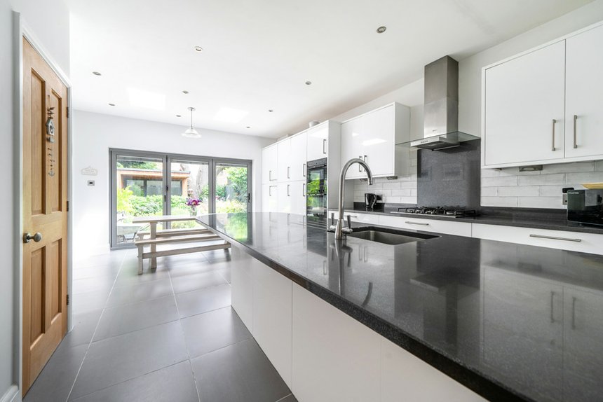 under offer talbot road london 30837 - Gibbs Gillespie