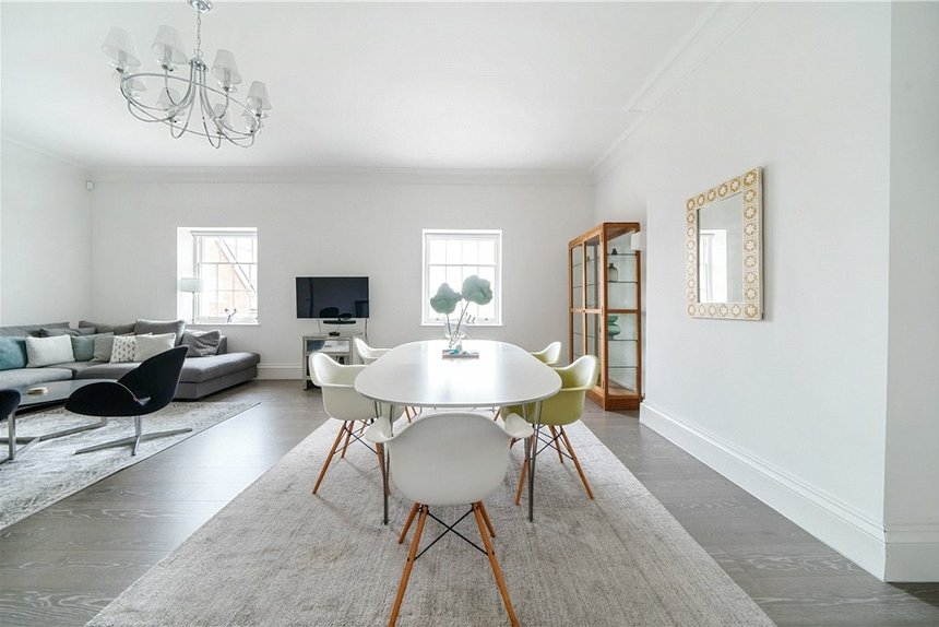 for sale isleworth house london 31792 - Gibbs Gillespie