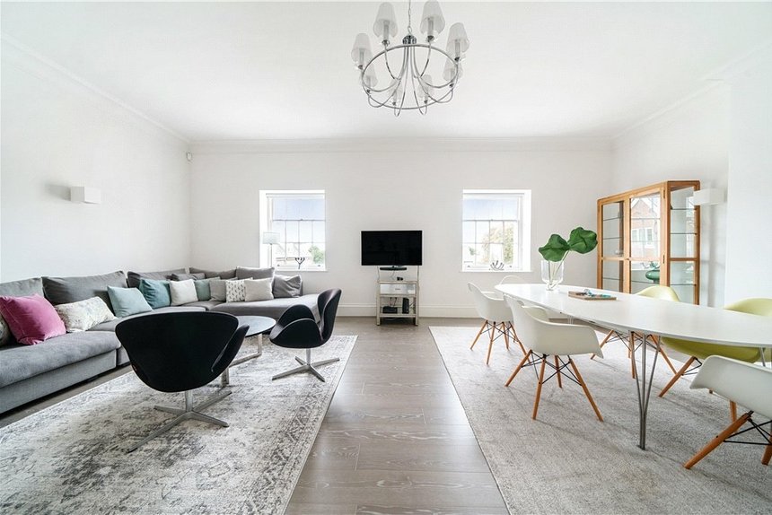 for sale isleworth house london 31792 - Gibbs Gillespie