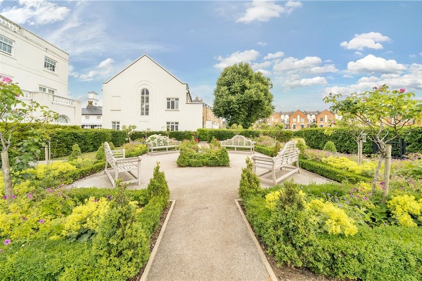 for sale isleworth house london 31792 - Gibbs Gillespie