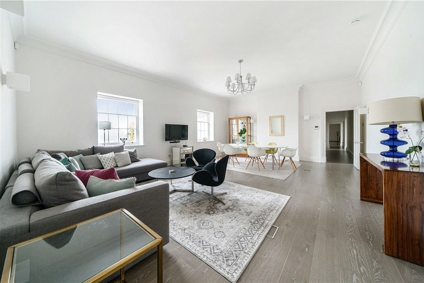 for sale isleworth house london 31792 - Gibbs Gillespie