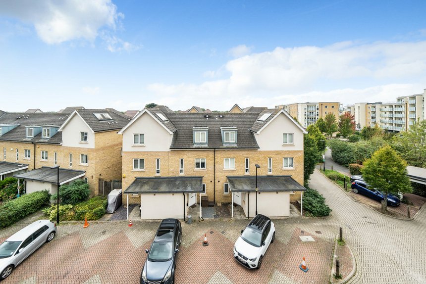 sold coyle drive london 31806 - Gibbs Gillespie