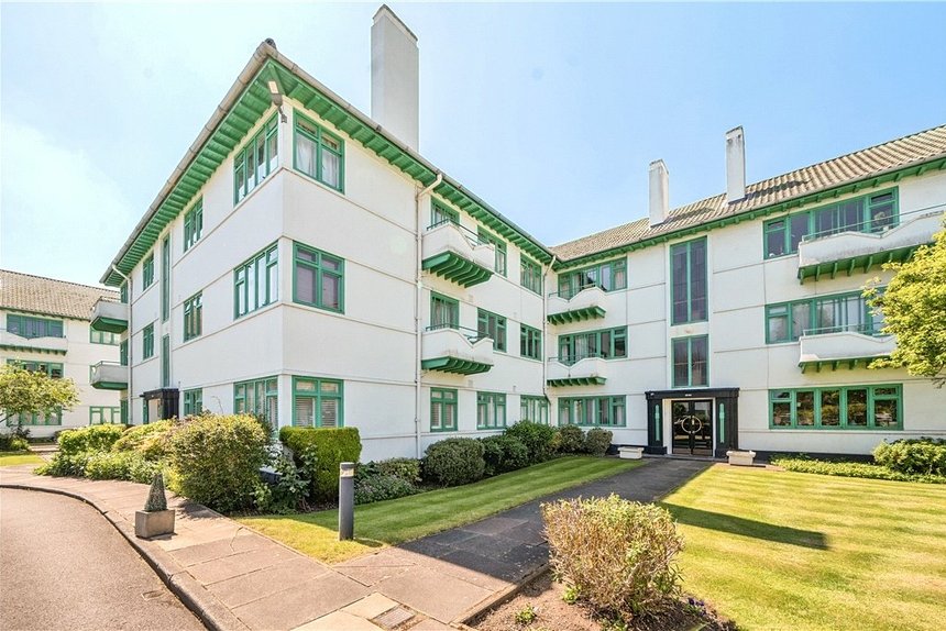 under offer elm park court london 31831 - Gibbs Gillespie