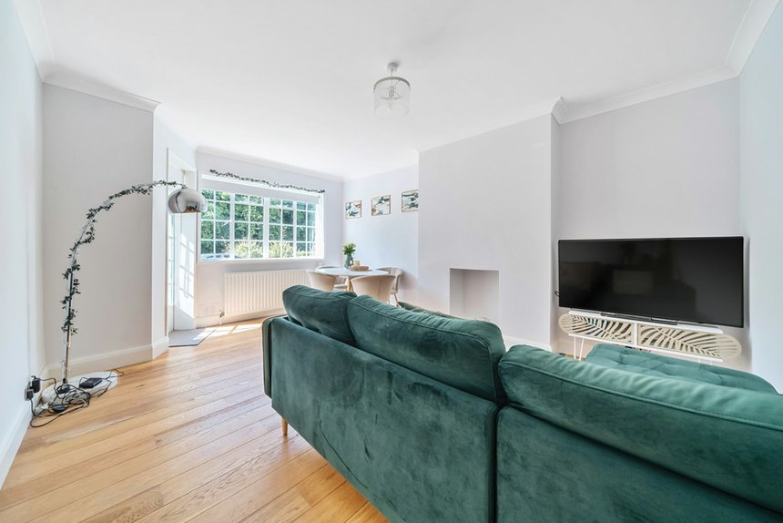 for sale ealing village london 31851 - Gibbs Gillespie