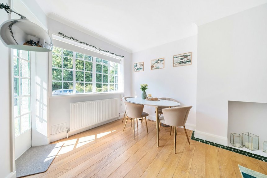 for sale ealing village london 31851 - Gibbs Gillespie