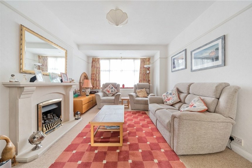 under offer courtfield gardens london 31868 - Gibbs Gillespie