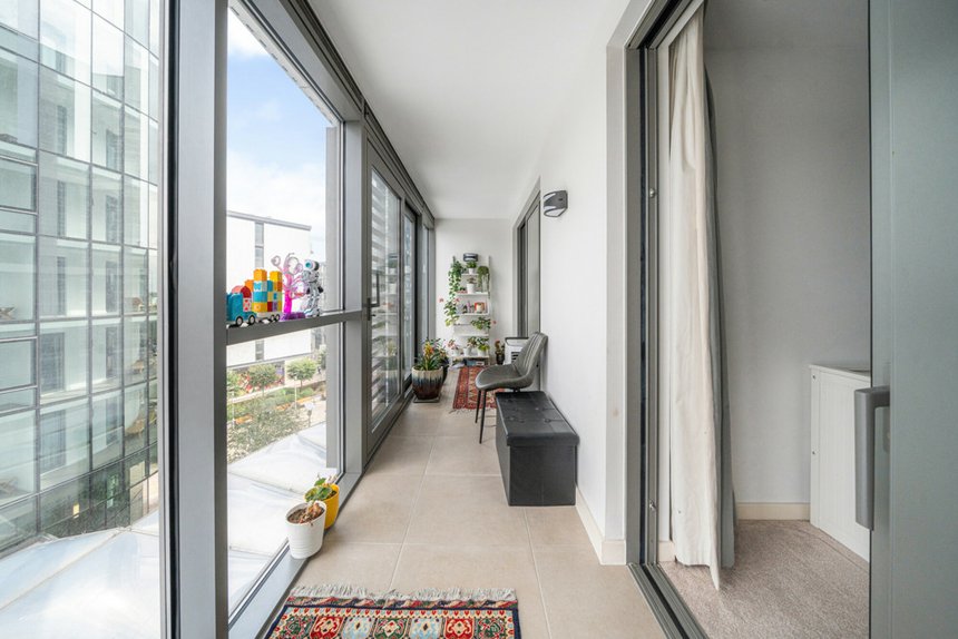 sold ealing road london 31935 - Gibbs Gillespie