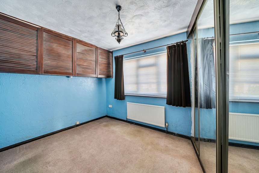under offer ivy house road london 31941 - Gibbs Gillespie