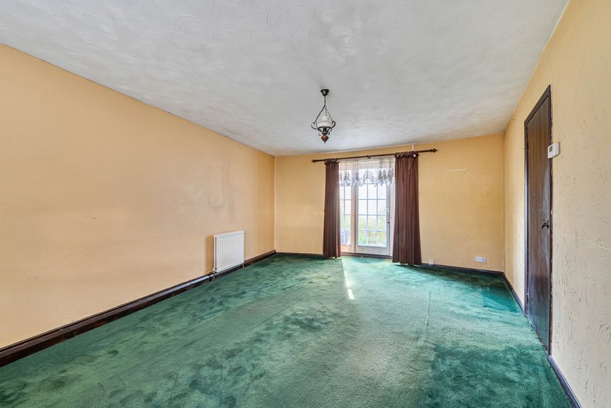 under offer ivy house road london 31941 - Gibbs Gillespie