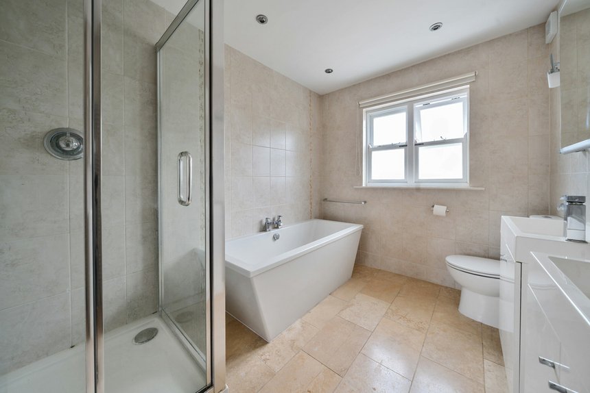 sold lower road london 32179 - Gibbs Gillespie
