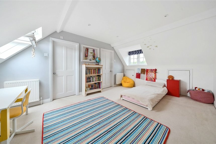 sold lower road london 32179 - Gibbs Gillespie