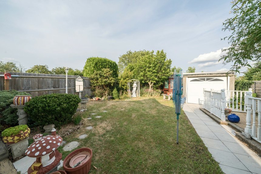 for sale copperfield avenue london 32477 - Gibbs Gillespie