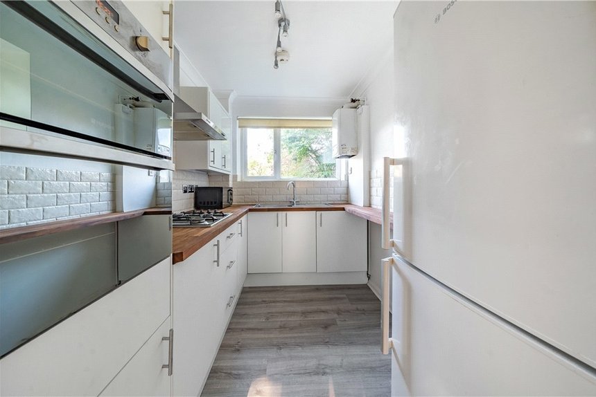 for sale mount avenue london 32536 - Gibbs Gillespie