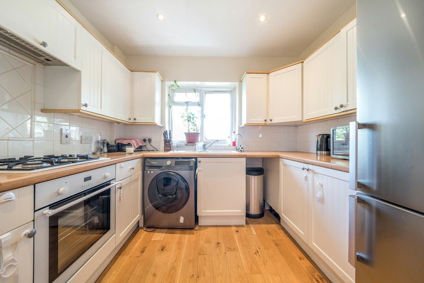 for sale newbury way london 32544 - Gibbs Gillespie