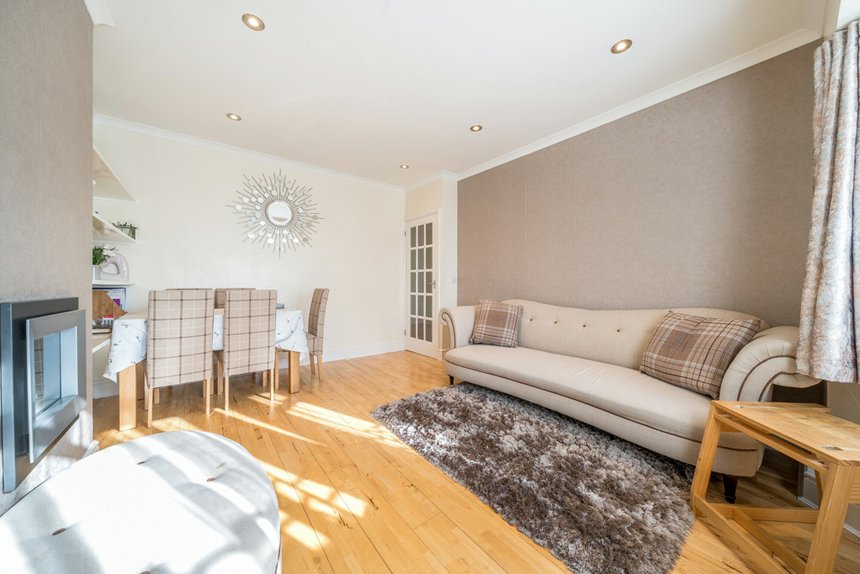 for sale newbury way london 32544 - Gibbs Gillespie