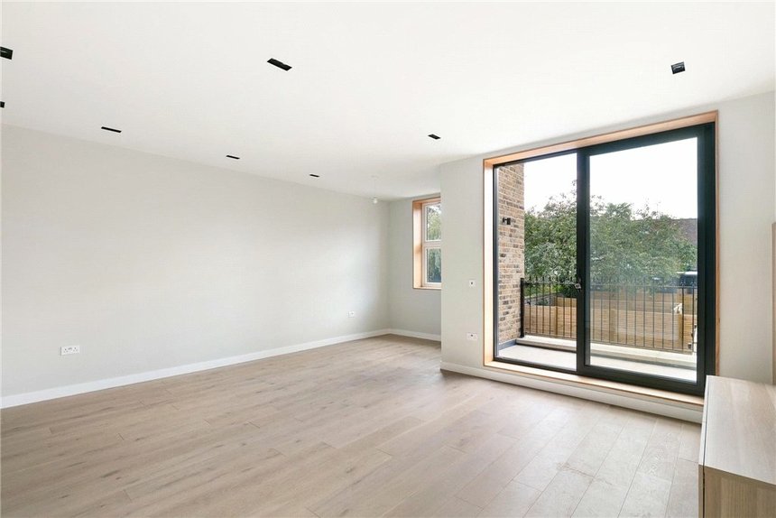 for sale sutherland road london 32549 - Gibbs Gillespie