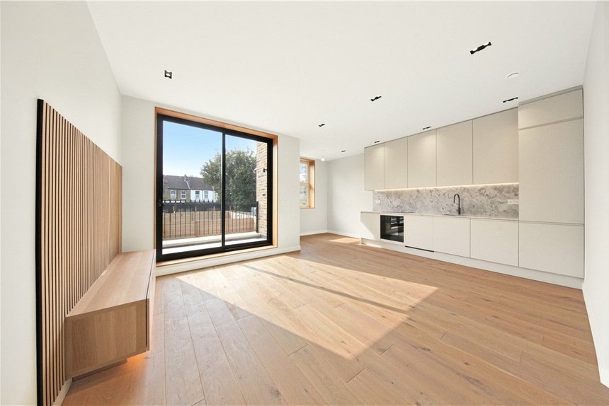 for sale sutherland road london 32549 - Gibbs Gillespie