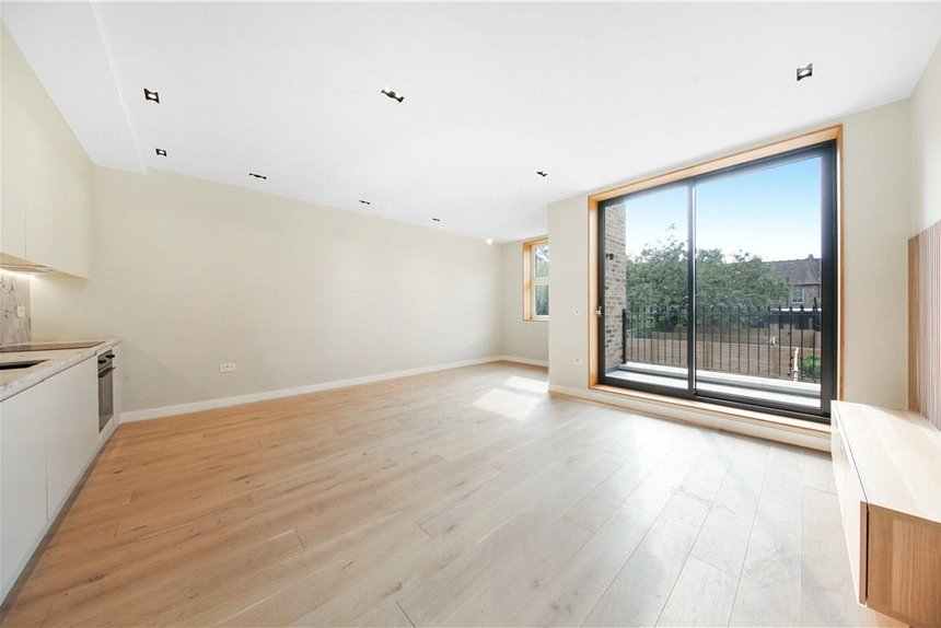 for sale sutherland road london 32550 - Gibbs Gillespie