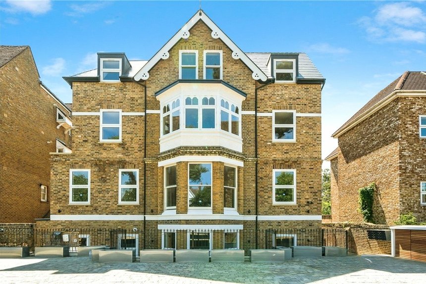 for sale sutherland road london 32550 - Gibbs Gillespie