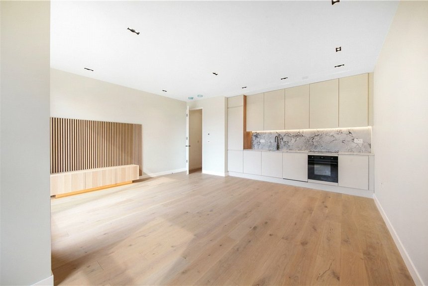 for sale sutherland road london 32550 - Gibbs Gillespie