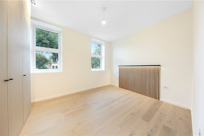 for sale sutherland road london 32551 - Gibbs Gillespie