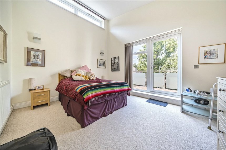under offer apartment 6 london 32705 - Gibbs Gillespie