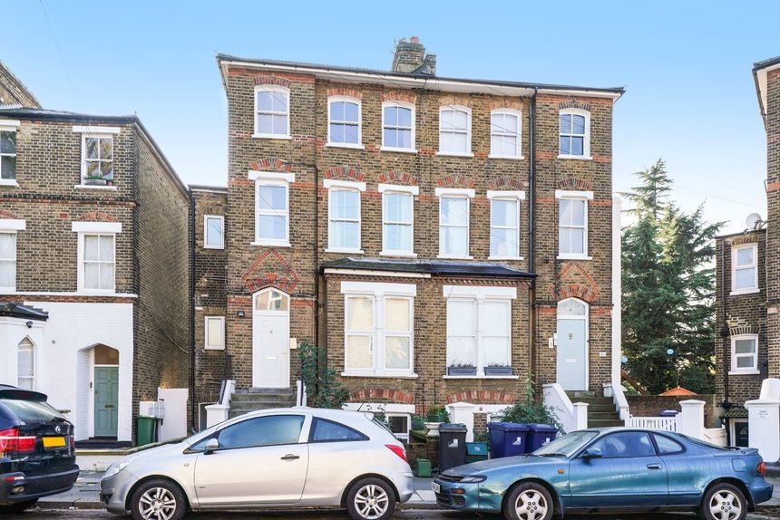 let agreed 17 london 32705 - Gibbs Gillespie