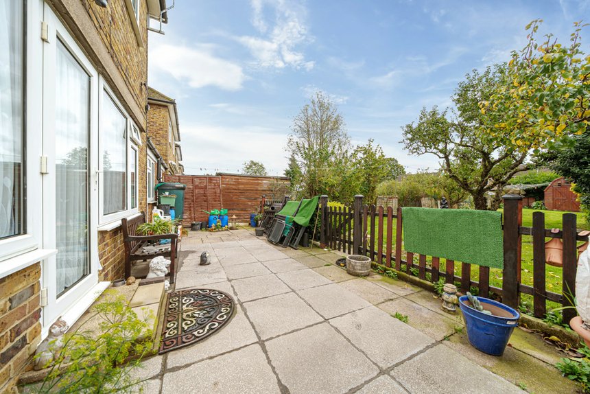 for sale tudor way london 32732 - Gibbs Gillespie