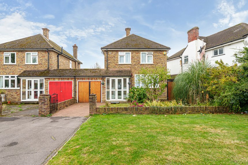 for sale tudor way london 32732 - Gibbs Gillespie