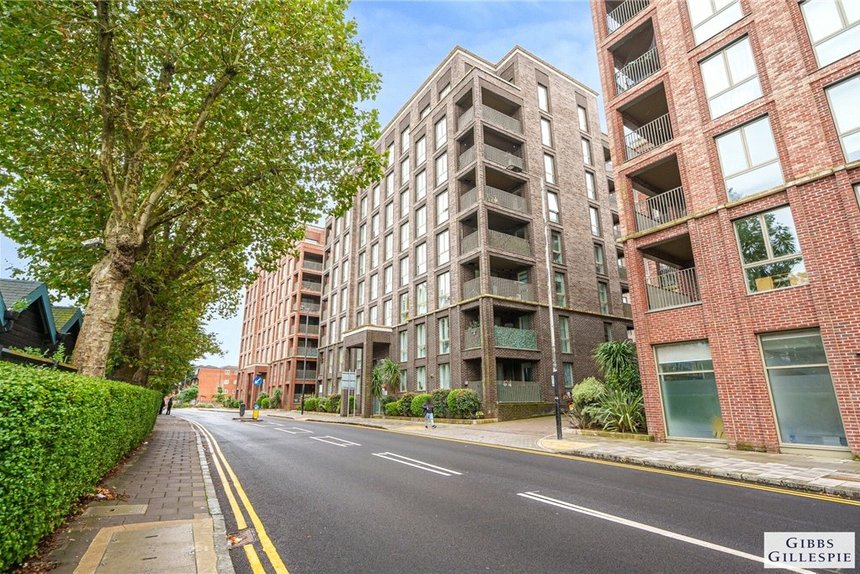 for sale wallace house london 32772 - Gibbs Gillespie