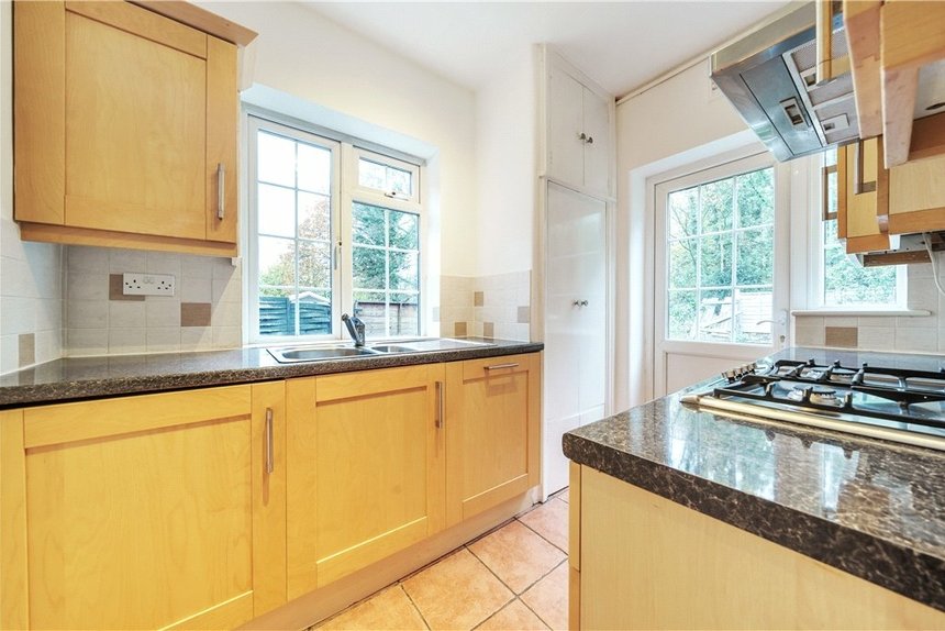 for sale springfield close london 32781 - Gibbs Gillespie