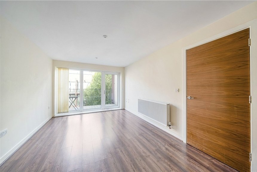 under offer howard road london 32786 - Gibbs Gillespie